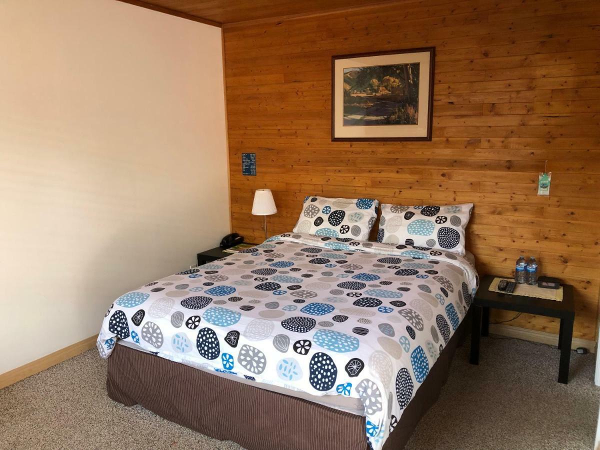 Alpine Motel Rocky Mountain House Zewnętrze zdjęcie